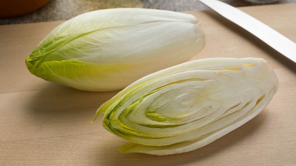 Endive, how much dried parsley for fresh, what to use instead of parsley, what can i substitute for parsley, what can i use instead of parsley, what is parsley used for, what is a good substitute for parsley 