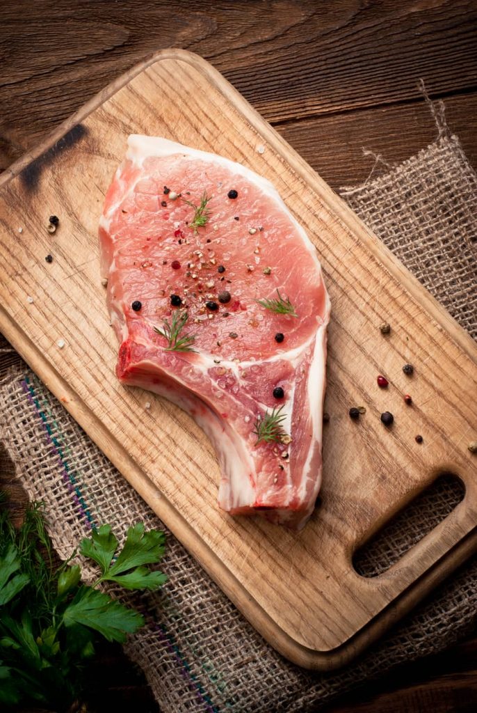 how to tell if pork is bad, How to tell if raw pork chops are bad, how to tell if pork steaks are bad, How to know if pork is cooked, When is pork fully cooked, how to tell if pork is bad after freezing, how to tell if refrigerated pork is bad 