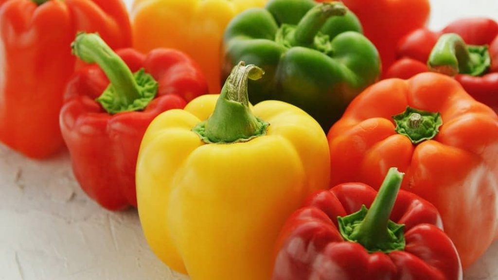 Bell peppers is good paprika substitute for recipe