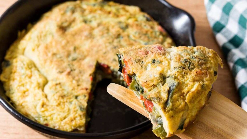 serve frittata hot or cold?