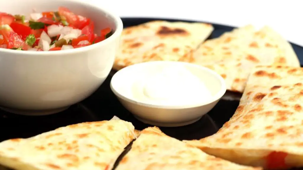 How To Reheat Quesadilla 5 Fast Methods For Busy Life   How To Reheat Quesadilla 1 1024x576 