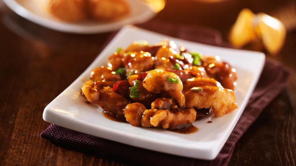How do you keep General Tso Chicken from getting soggy?