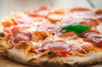 how to reheat papa john's pizza
