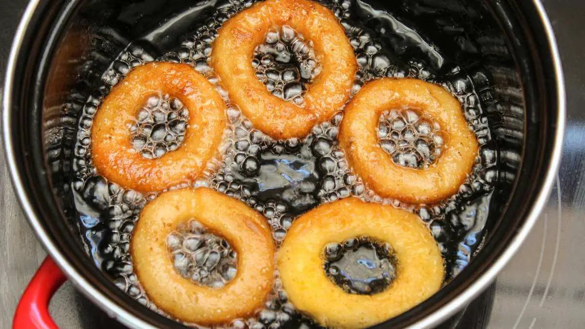 How To Reheat Onion Rings 5 Easy And Fast Methods In 2024   How To Reheat Onion Rings 1 