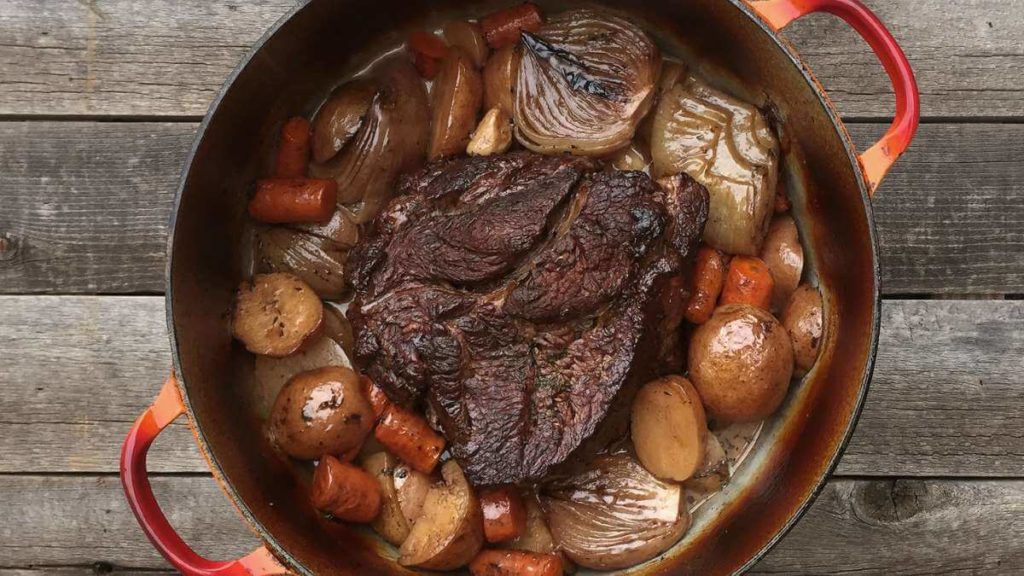 how to reheat pot roast in dutch oven