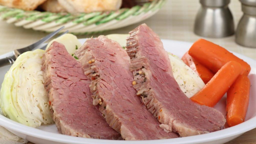 How to Reheat Corned Beef?