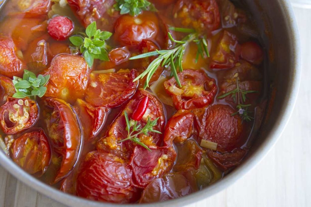 substitute for stewed tomatoes